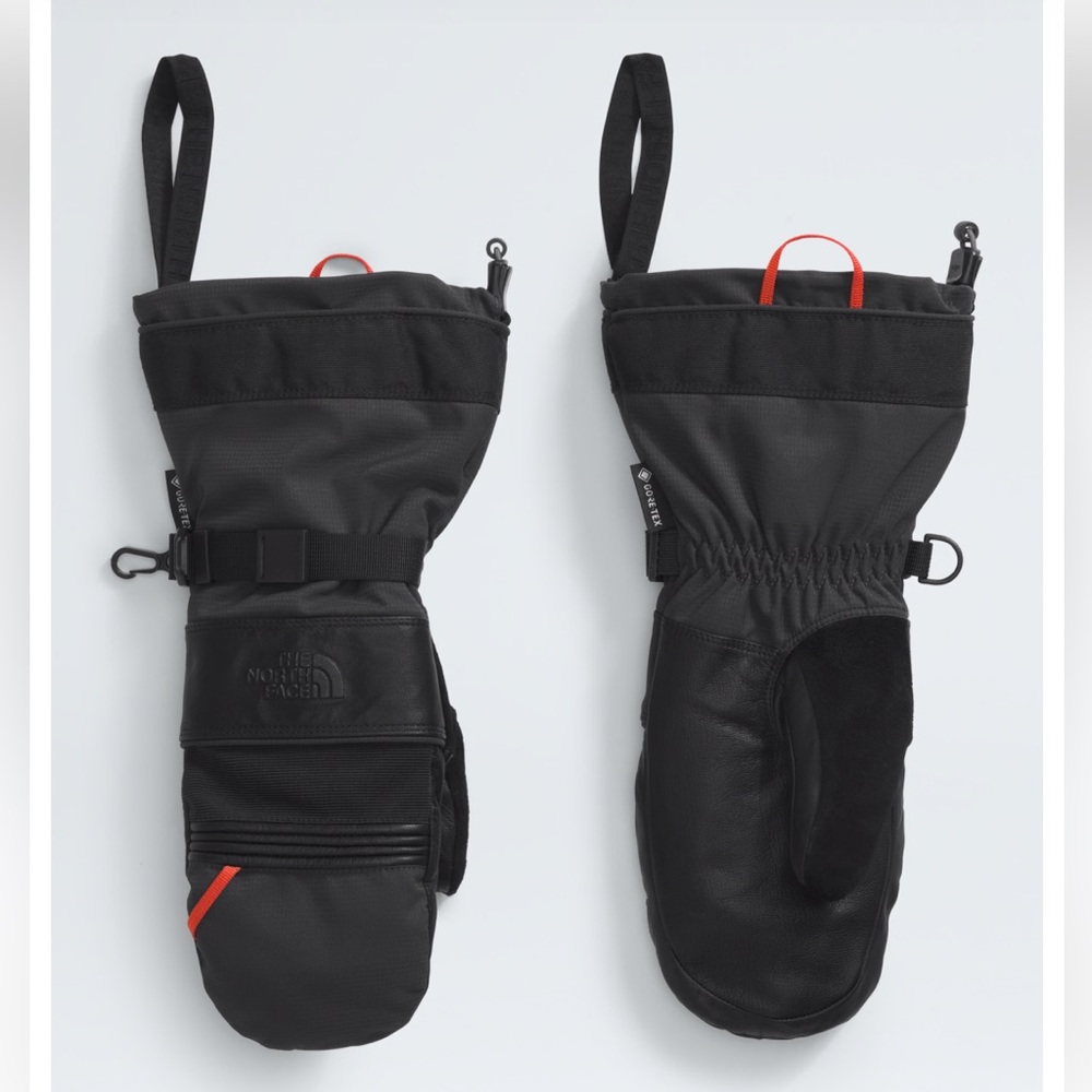 North Face Montana Pro GORE-TEX® Mitts
TNF Black Size XS
